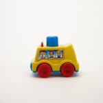 Push and Go Press N Go School Bus uc131